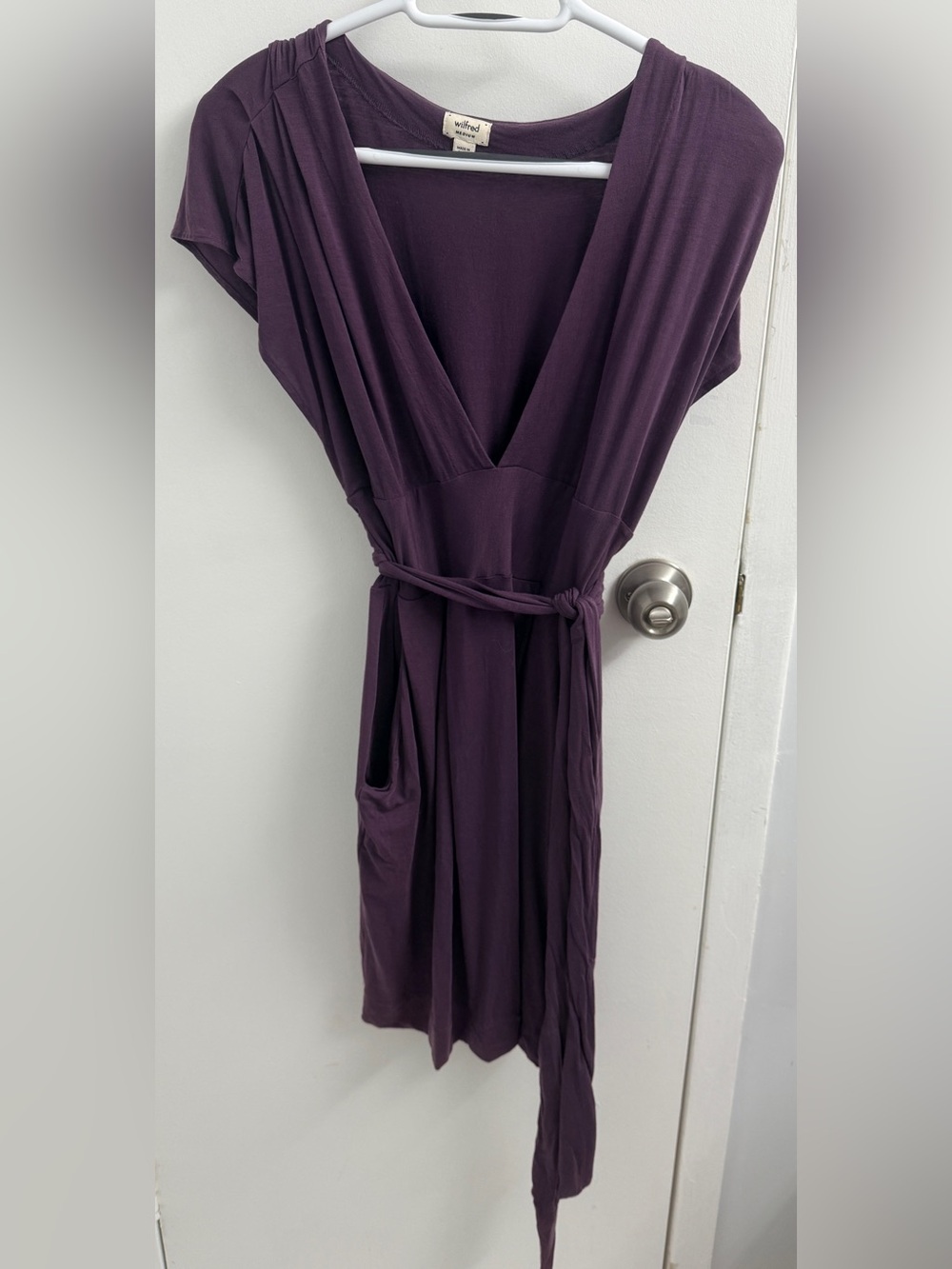 Aritzia Wilfred V-Neck Jersey Tie-Waist Dress (Size M)